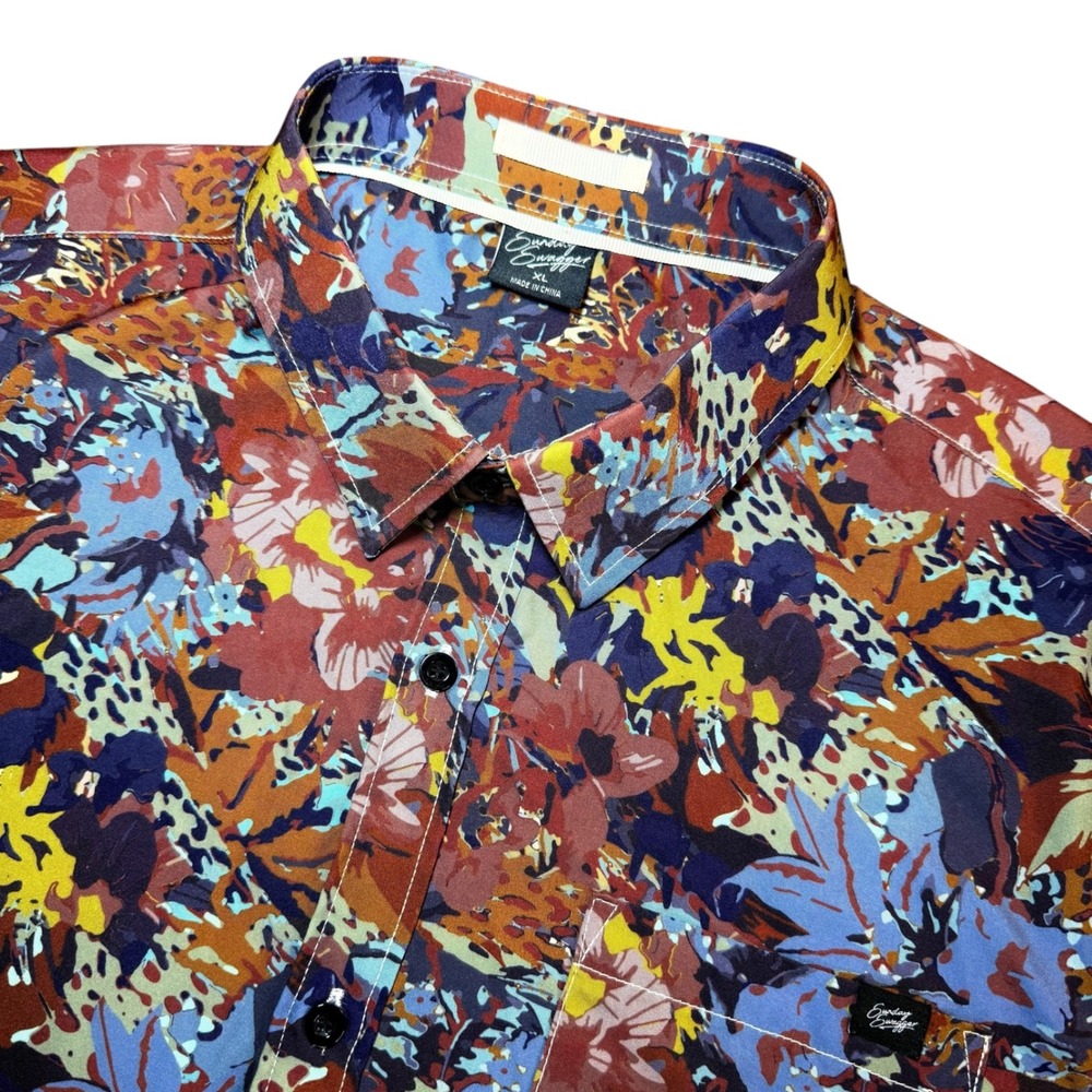 Sunday Swagger Mens XL Short Sleeve Button Down Shirt Abstract Floral Golf Print